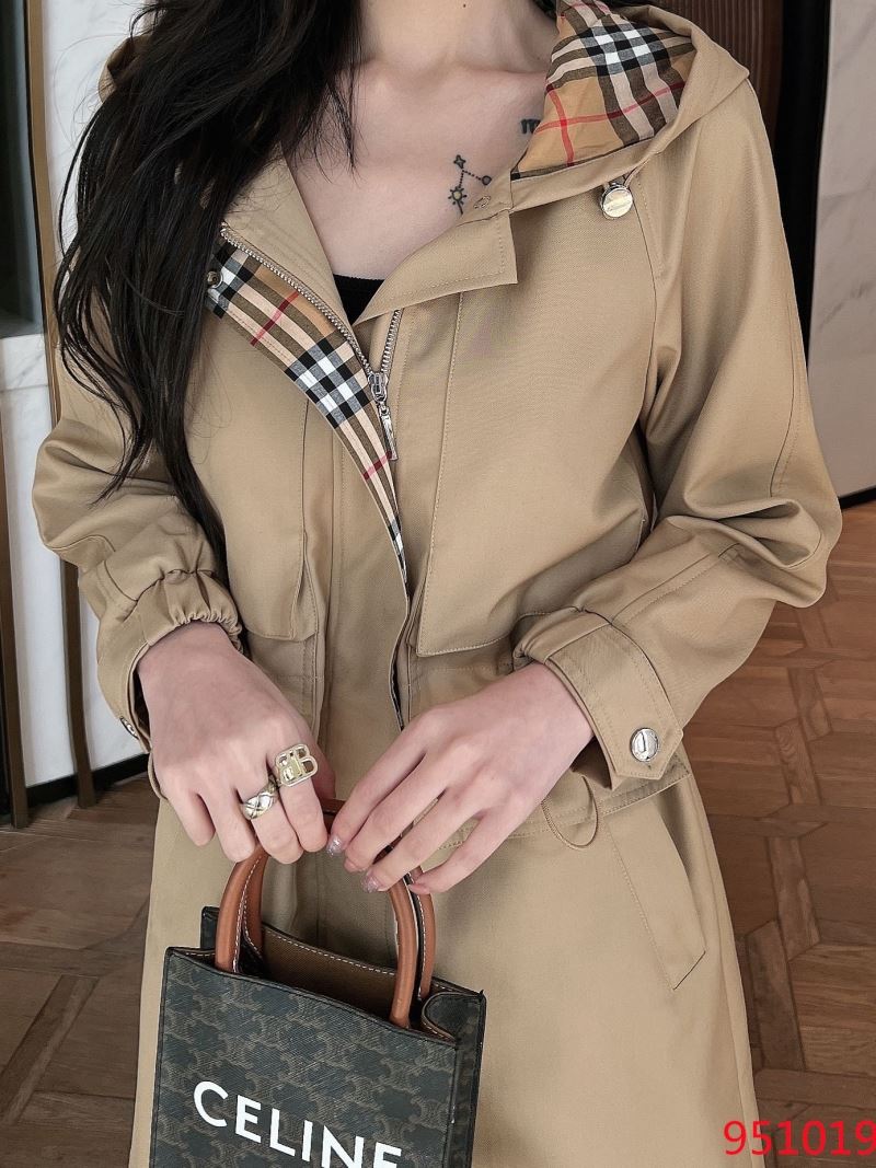 Burberry Outwear